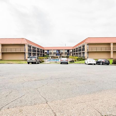 Oyo Hotel Bossier City La - Red River Exteriör bild